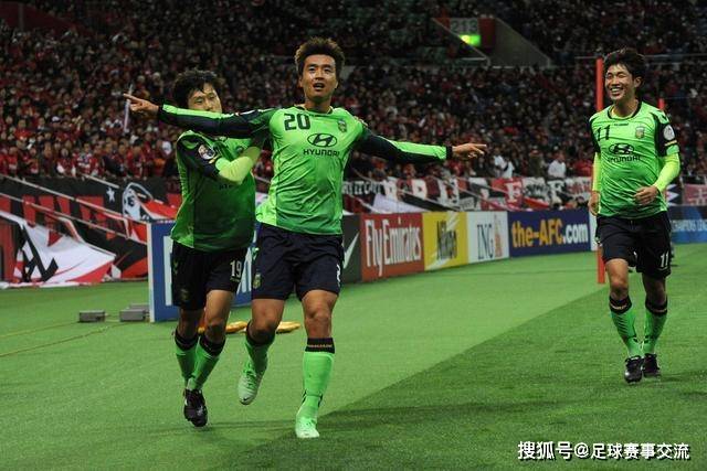 欧冠-莱万梅开二度奥尔莫破门 巴萨3-0布雷斯特