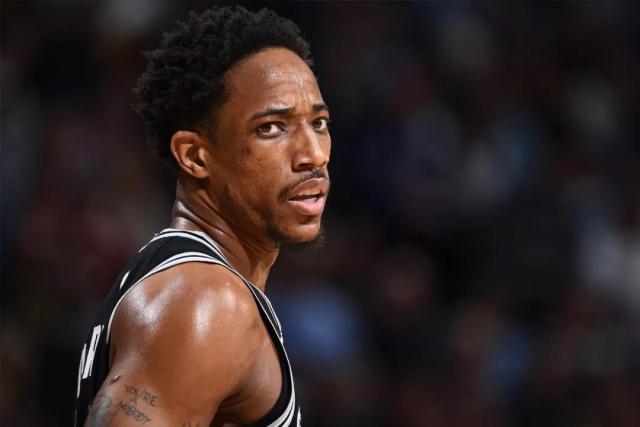 胡金秋31分12板孙铭徽17助攻 广厦逆转胜福建